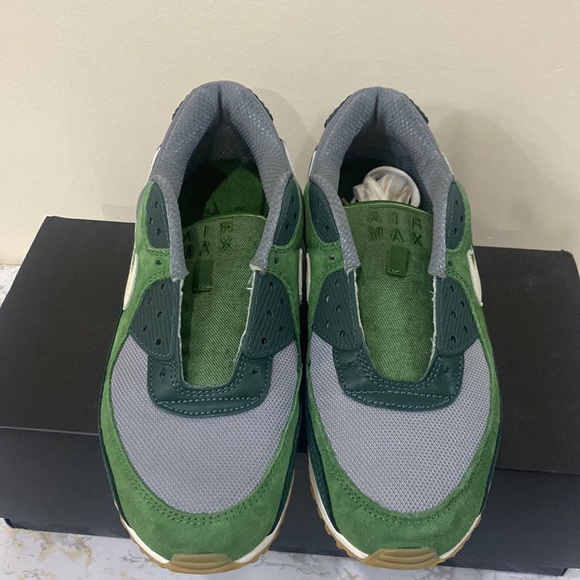 Nike Air Max 90 PRM - Picture 2 of 7